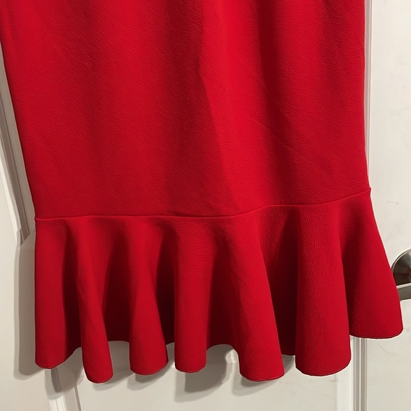 LulaRoe Red Ruffle Off Shoulder Mermaid Hem Dress Size Large - Picture 4 of 10